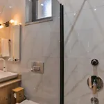 Uezuemlue 1 Bedroom Secluded With Private Pool Hot Tub קלקן