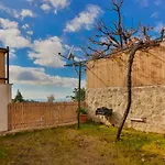 וילה Uezuemlue 1 Bedroom Secluded With Private Pool Hot Tub קלקן