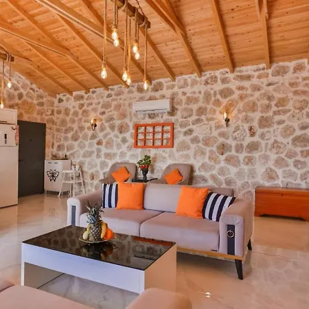 Vilă Uezuemlue 1 Bedroom Secluded With Private Pool Hot Tub *