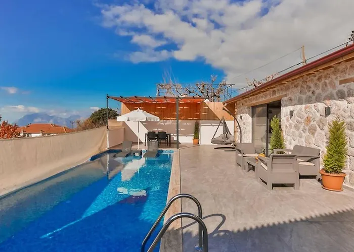 Vila Uezuemlue 1 Bedroom Secluded With Private Pool Hot Tub *