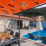 Uezuemlue 1 Bedroom Secluded With Private Pool Hot Tub Willa *