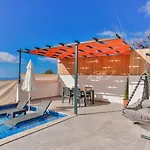 Uezuemlue 1 Bedroom Secluded With Private Pool Hot Tub Willa