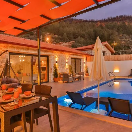 Uezuemlue 1 Bedroom Secluded With Private Pool Hot Tub Kalkan