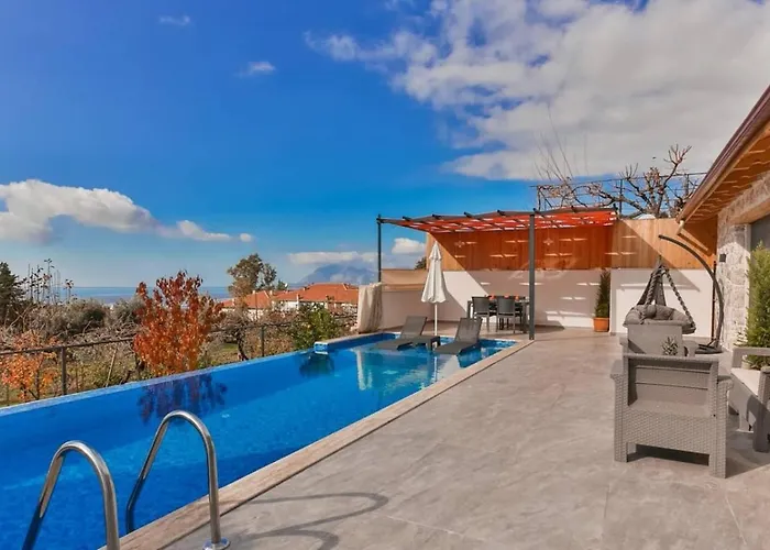 Uezuemlue 1 Bedroom Secluded With Private Pool Hot Tub
